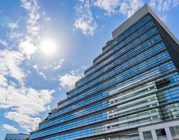 税理士法人漆山パートナーズ
